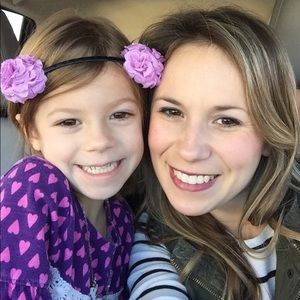 Meet your Posher, Laurel